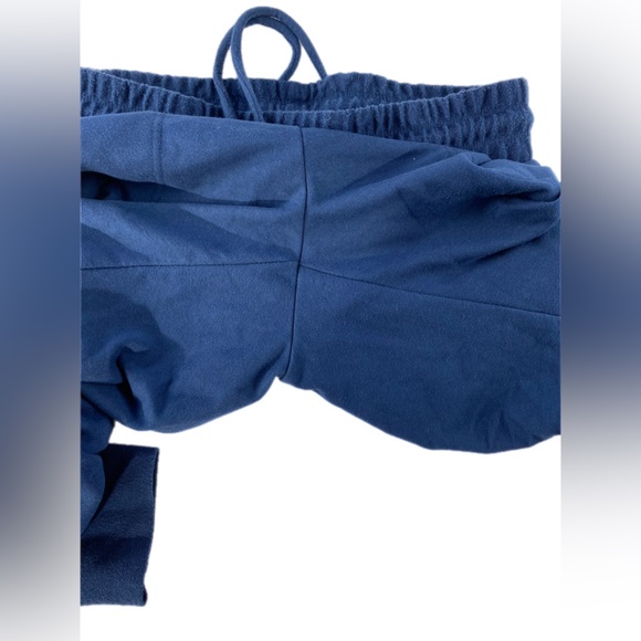 Free People Movement Sunny Skinny
Sweatpants Navy medium - Picture 12 of 15